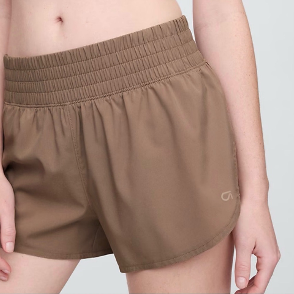 GAP Women's Brown Athletic Shorts
